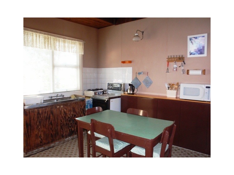 17 WESTON STREET, Cervantes WA 6511