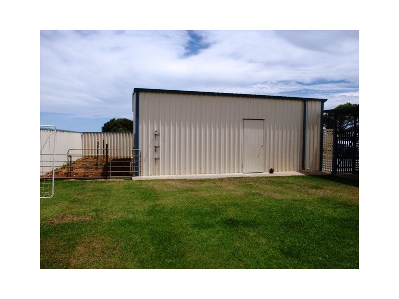 9 HEITMAN CLOSE, Jurien Bay WA 6516