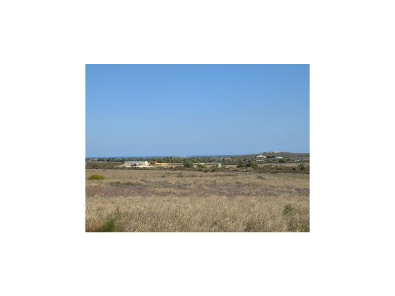 LOT 25 GERONIMO and Crn. CAMBEWARRA CRESCENT, Jurien Bay WA 6516
