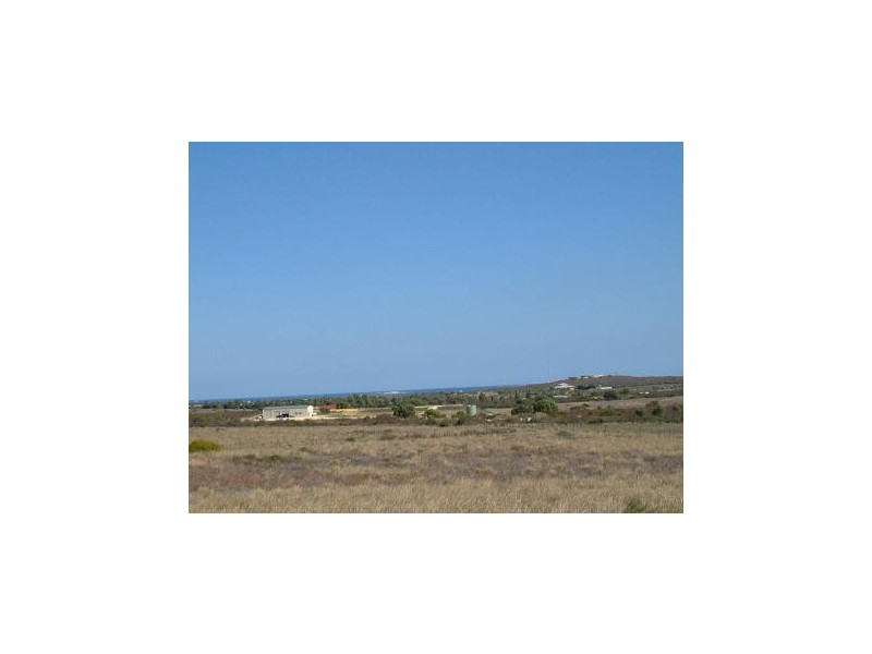 LOT 25 GERONIMO and Crn. CAMBEWARRA CRESCENT, Jurien Bay WA 6516