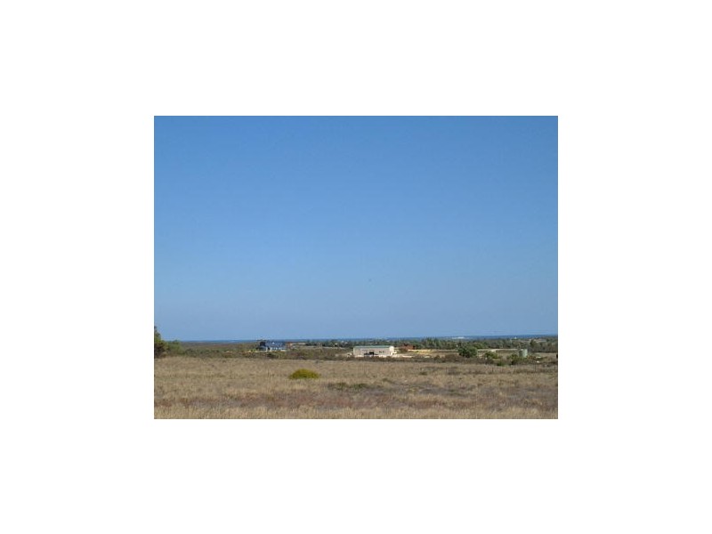 LOT 25 GERONIMO and Crn. CAMBEWARRA CRESCENT, Jurien Bay WA 6516