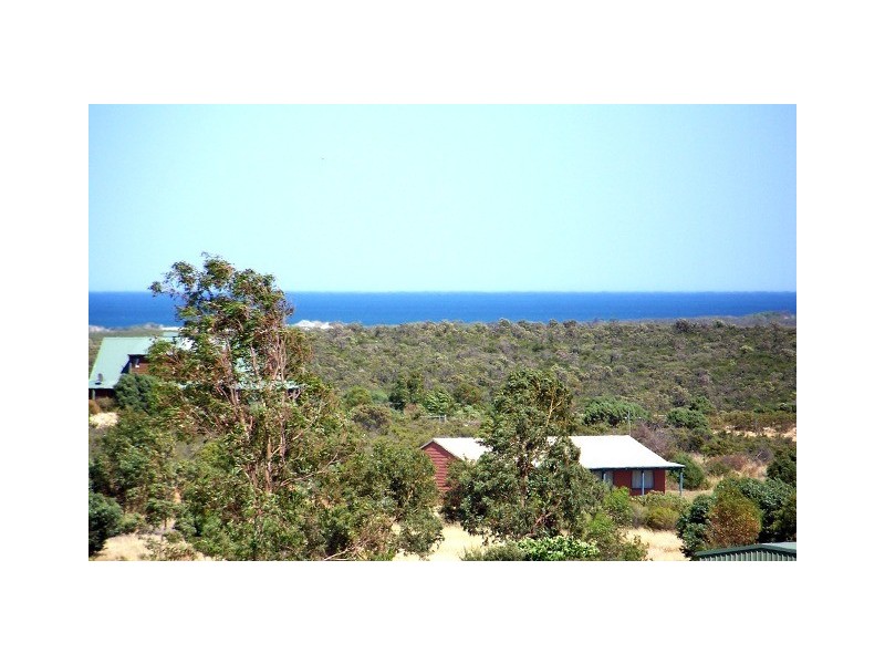 LOT 25 GERONIMO and Crn. CAMBEWARRA CRESCENT, Jurien Bay WA 6516