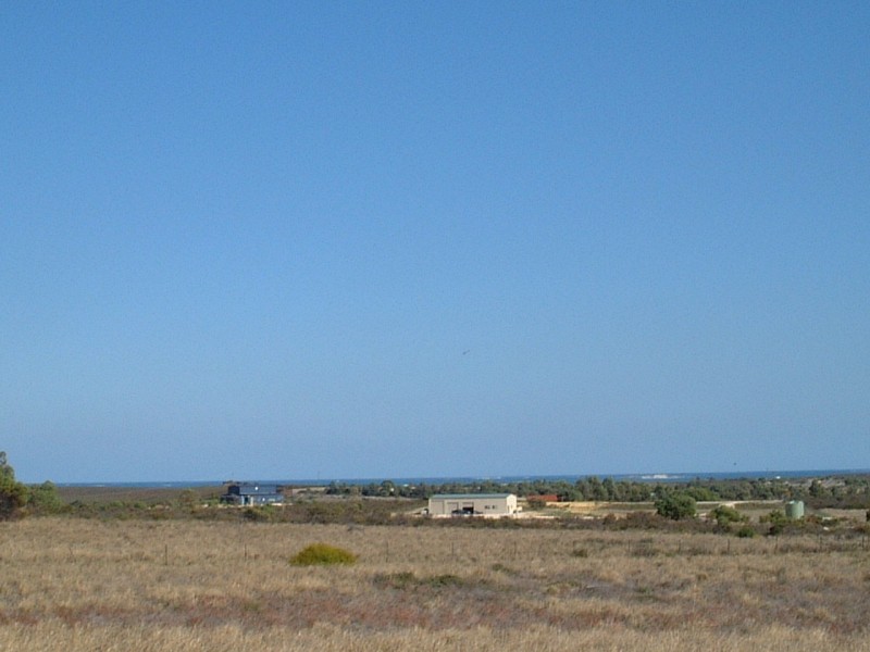 LOT 25 GERONIMO and Crn. CAMBEWARRA CRESCENT, Jurien Bay WA 6516