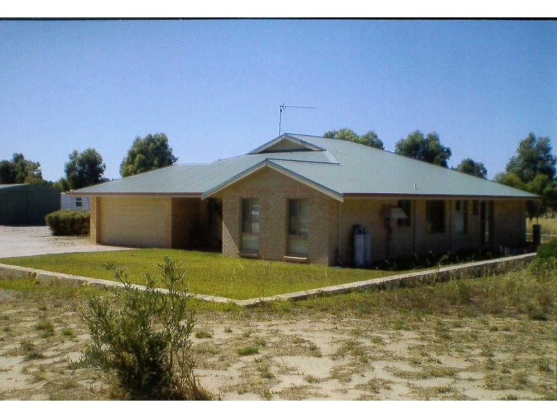 77 GERONIMO CRESCENT, Jurien Bay WA 6516