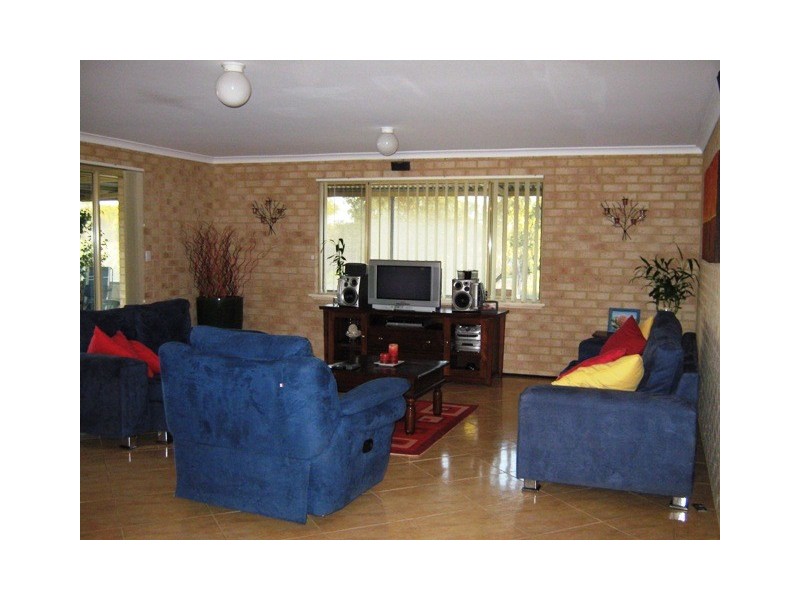 77 GERONIMO CRESCENT, Jurien Bay WA 6516