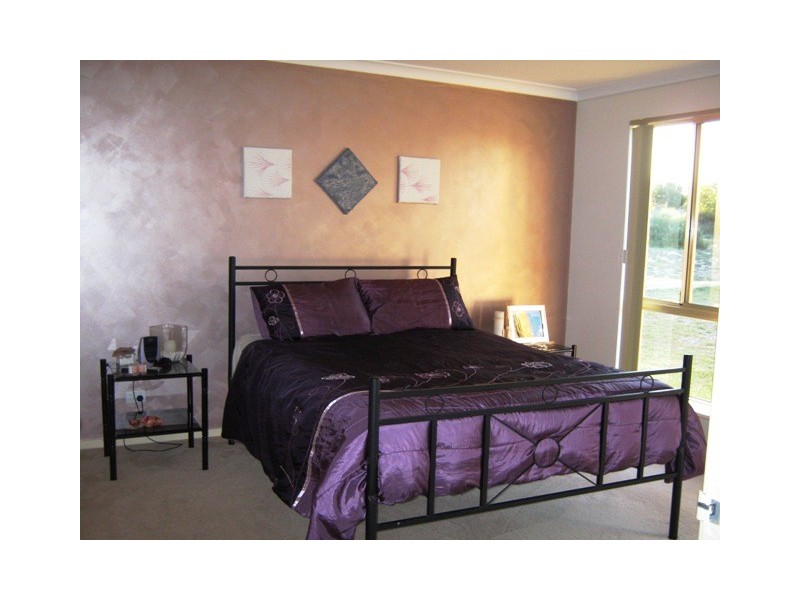 77 GERONIMO CRESCENT, Jurien Bay WA 6516