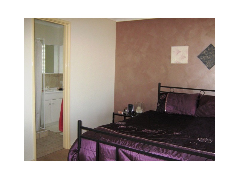 77 GERONIMO CRESCENT, Jurien Bay WA 6516