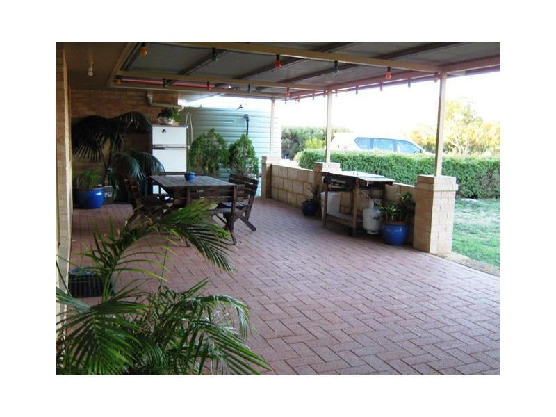 77 GERONIMO CRESCENT, Jurien Bay WA 6516