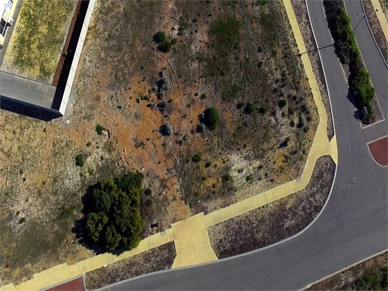 20 Crusoe Crescent Cnr Eden Way, Jurien Bay WA 6516