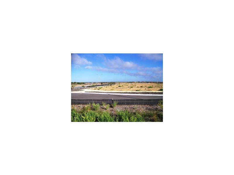 20 Crusoe Crescent Cnr Eden Way, Jurien Bay WA 6516