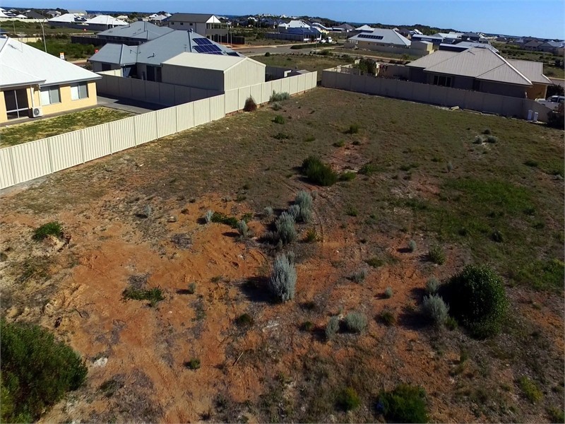 20 Crusoe Crescent Cnr Eden Way, Jurien Bay WA 6516