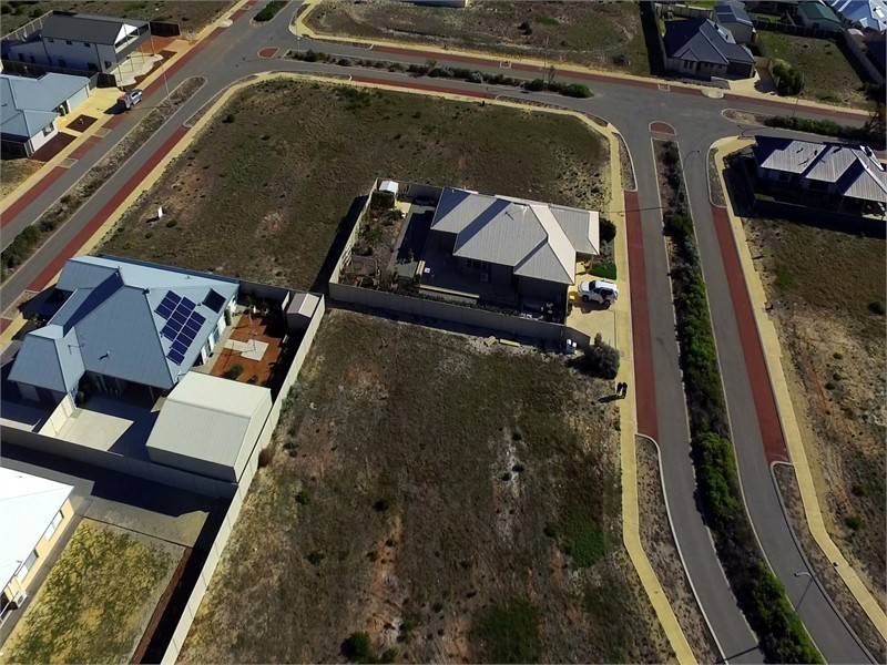20 Crusoe Crescent Cnr Eden Way, Jurien Bay WA 6516
