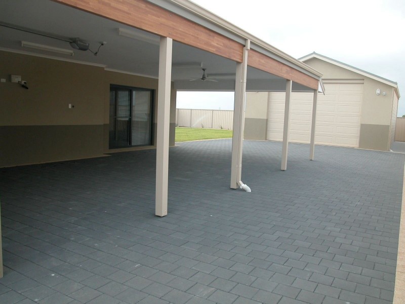 5 MIAMI WAY, Jurien Bay WA 6516