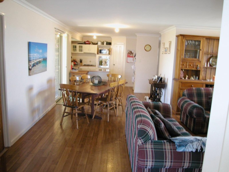 33 DRYANDRA BOULEVARD, Jurien Bay WA 6516