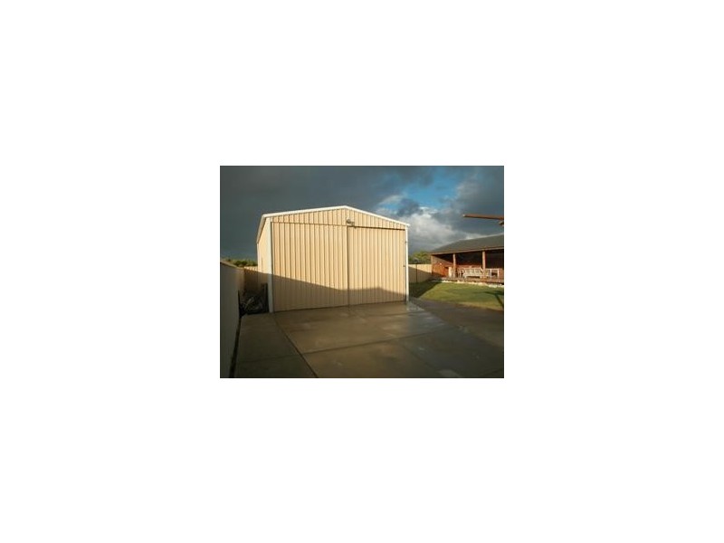 32 WHITLOCK LOOP, Jurien Bay WA 6516