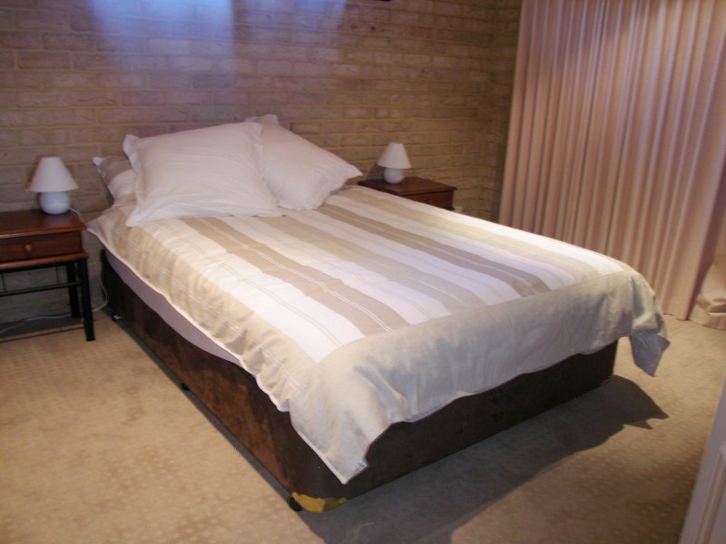 27B COUBROUGH PLACE, Jurien Bay WA 6516