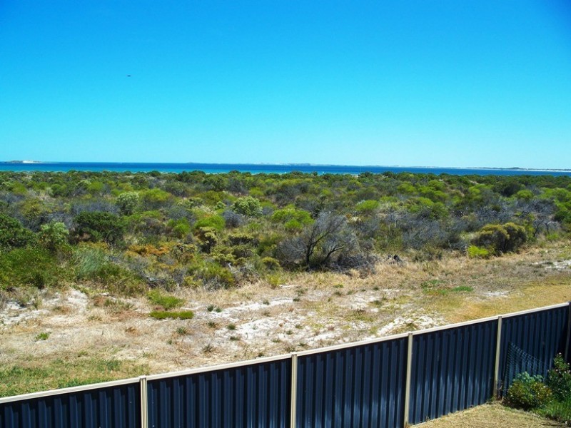 22 BLUEWATER DRIVE, Jurien Bay WA 6516