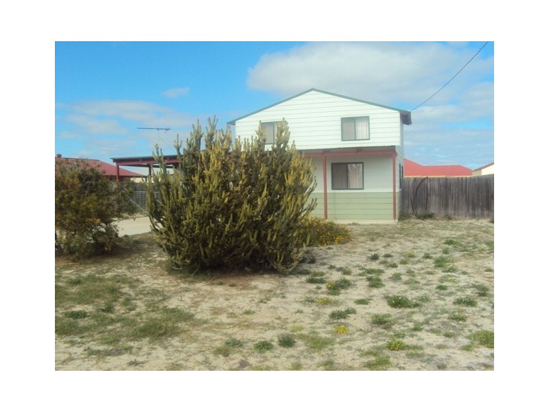 36 SHEARWATER DRIVE, Jurien Bay WA 6516