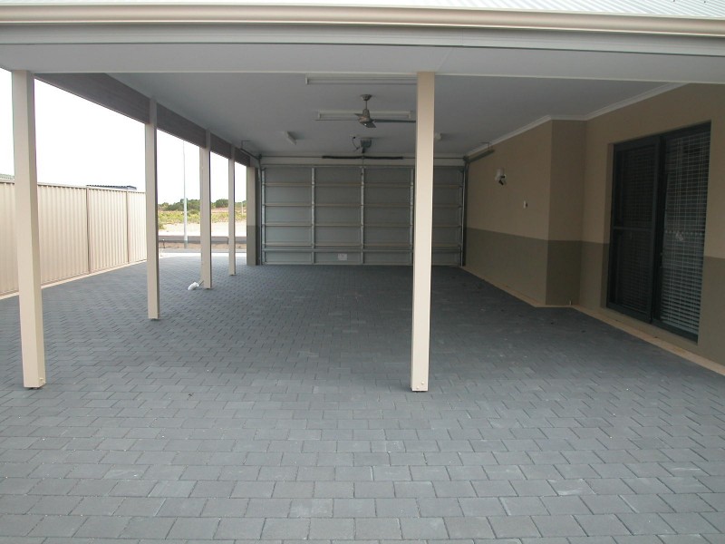 5 MIAMI WAY, Jurien Bay WA 6516