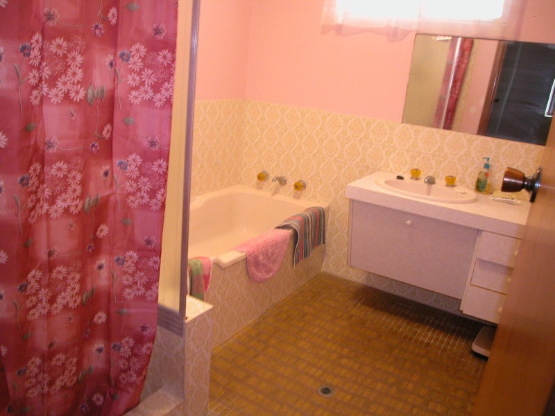 21 LINDSAY STREET, Jurien Bay WA 6516