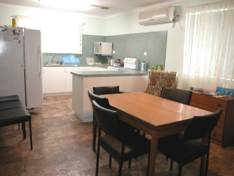 21 LINDSAY STREET, Jurien Bay WA 6516