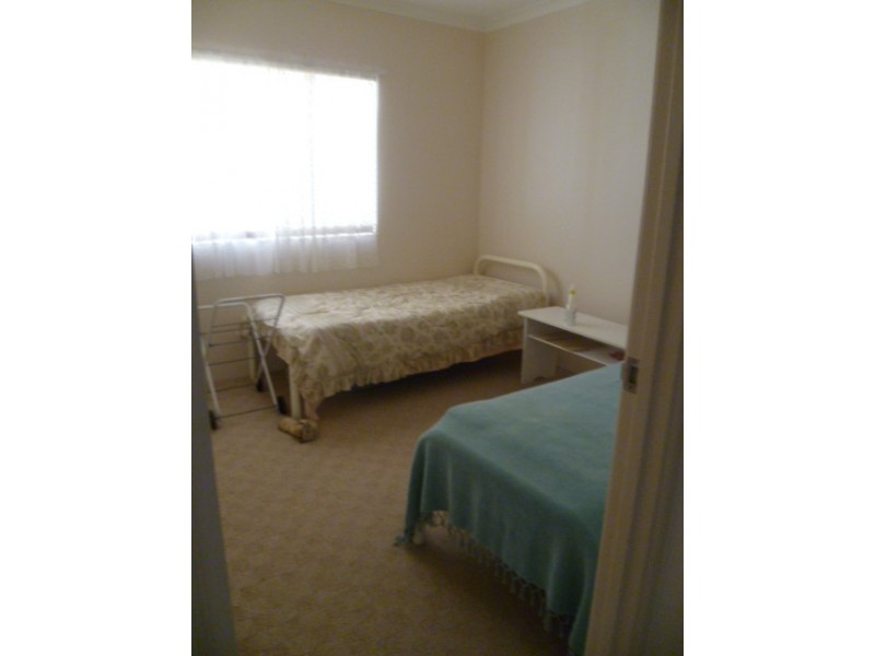 24 Hunter Cres, Green Head WA 6514