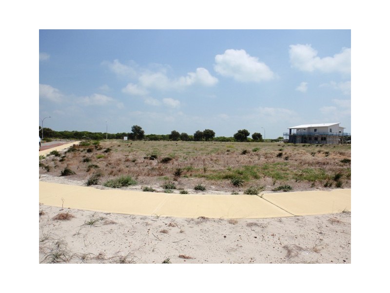 5 CALADENIA WAY, Jurien Bay WA 6516