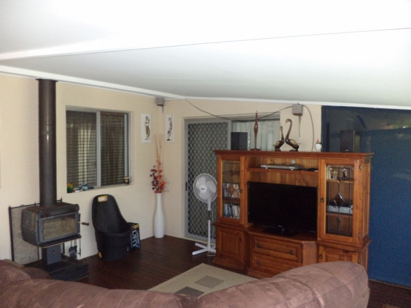 1/4 Heitman Close, Jurien Bay WA 6516