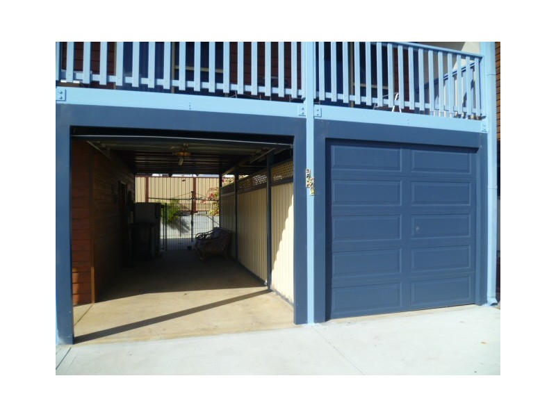 1/5 Hutchcraft Crt, Green Head WA 6514