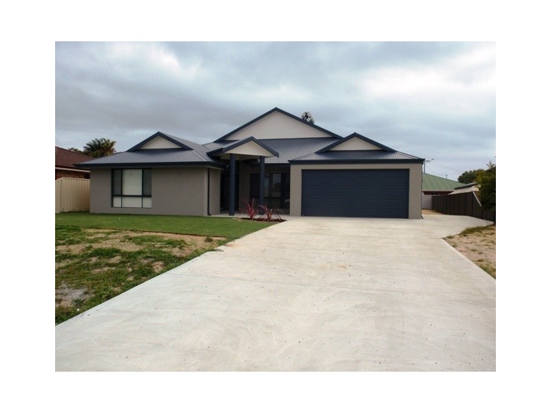 6 SHELLEY COVE, Jurien Bay WA 6516