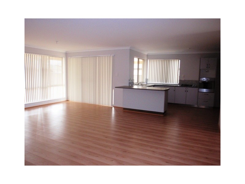 6 SHELLEY COVE, Jurien Bay WA 6516