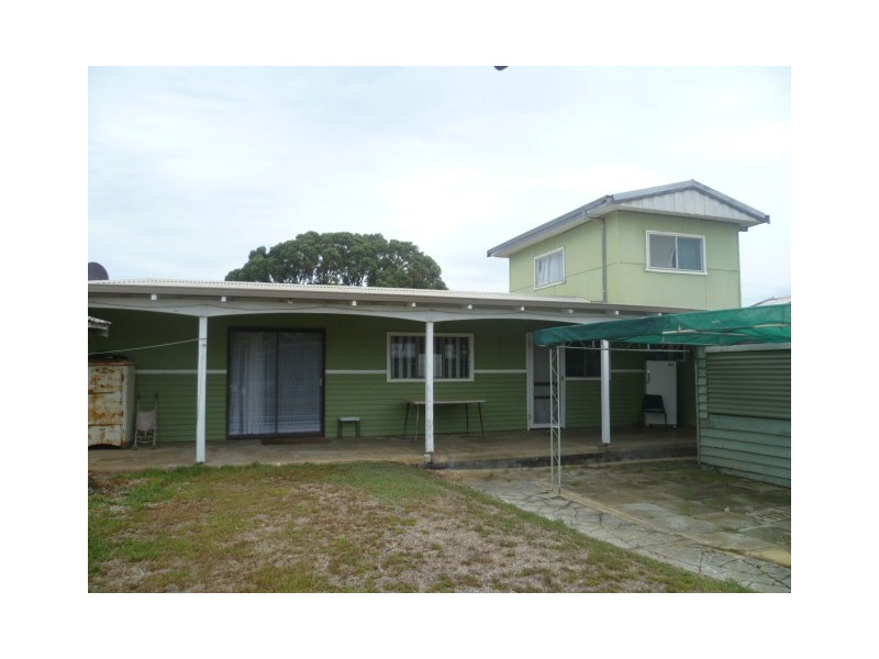 21 NAIRN STREET, Leeman WA 6514