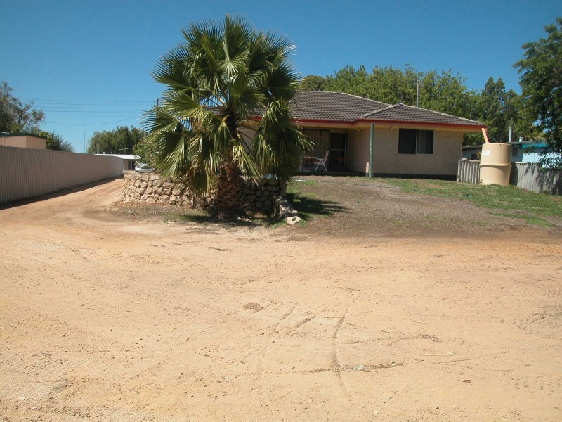 28 PADBURY STREET, Jurien Bay WA 6516