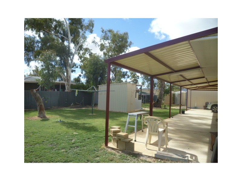 9 Cooper St, Eneabba WA 6518