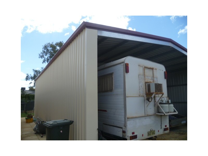 9 Cooper St, Eneabba WA 6518