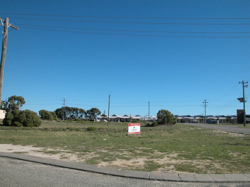 3 MURRAY STREET, Jurien Bay WA 6516