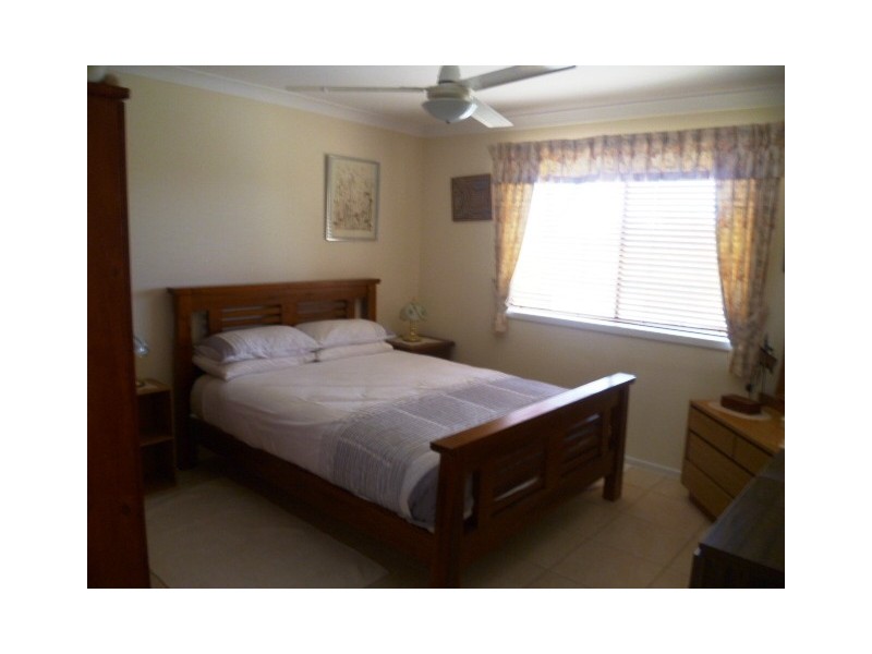 12 Rowlands Rd, Green Head WA 6514