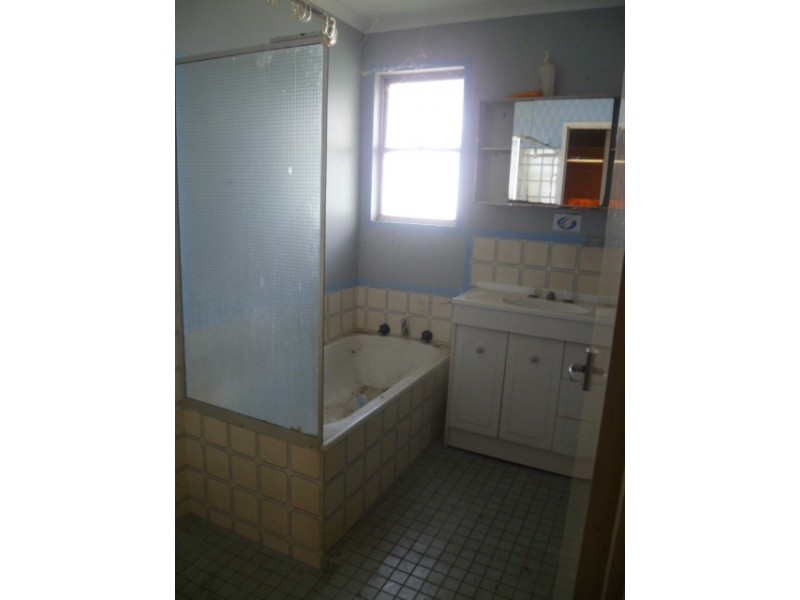 19 White Crt, Eneabba WA 6518