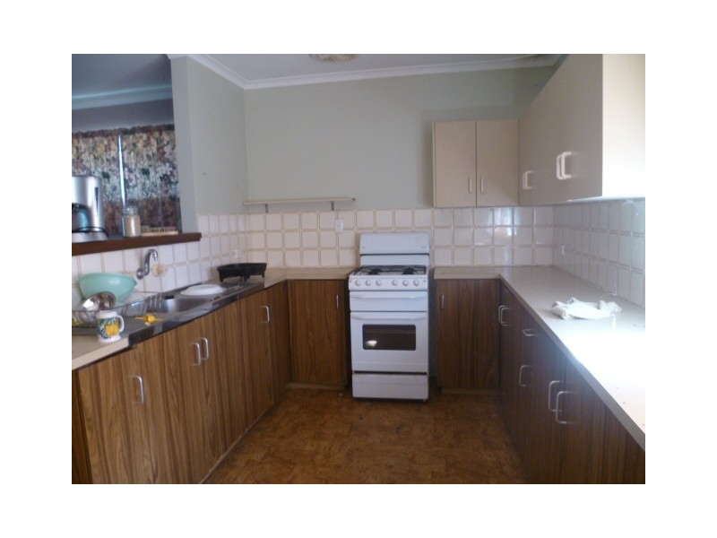 19 White Crt, Eneabba WA 6518