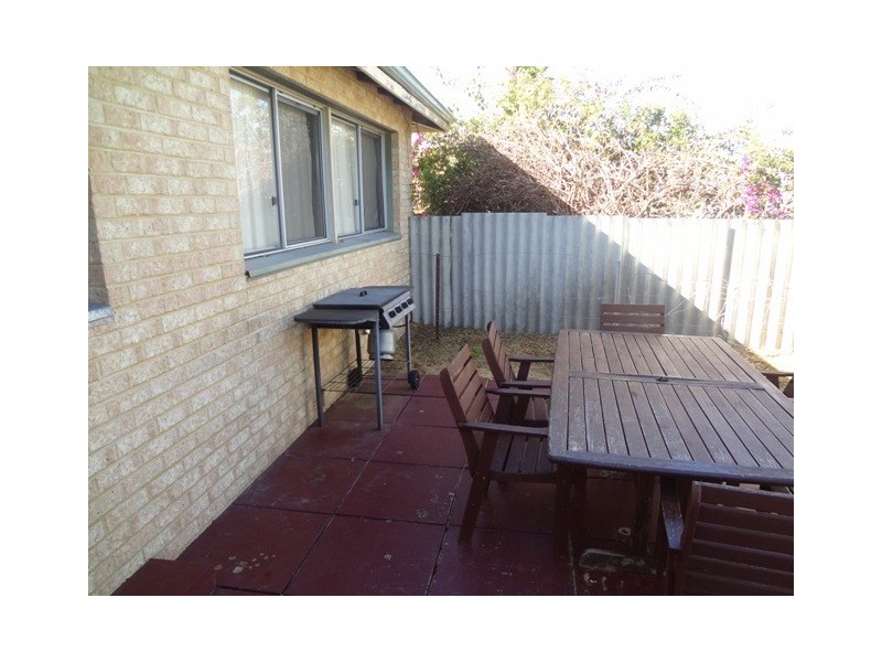 9 SHINGLE AVENUE, Jurien Bay WA 6516