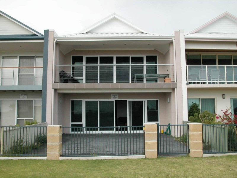 11 (U12) HEATON STREET, Jurien Bay WA 6516