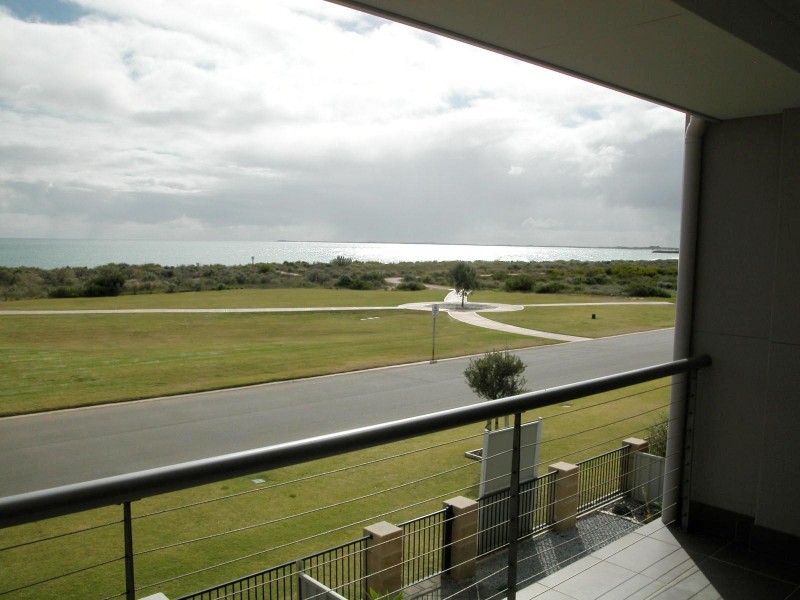 11 (U12) HEATON STREET, Jurien Bay WA 6516