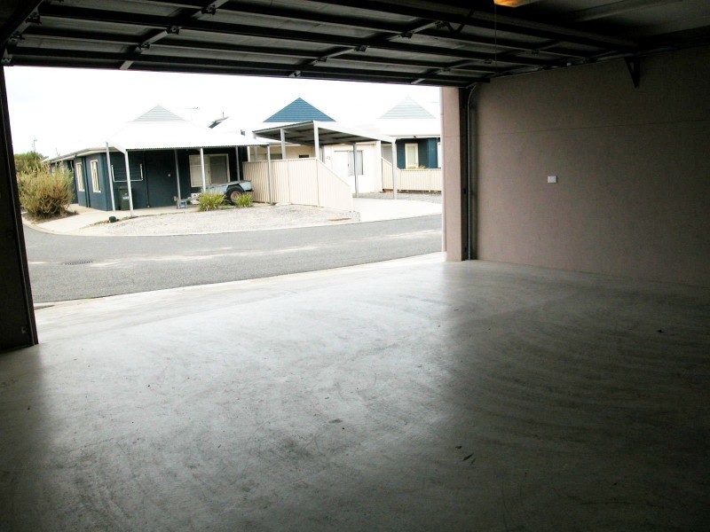 11 (U12) HEATON STREET, Jurien Bay WA 6516