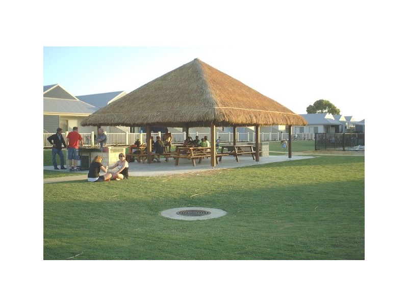 11 (U27) HEATON STREET, Jurien Bay WA 6516