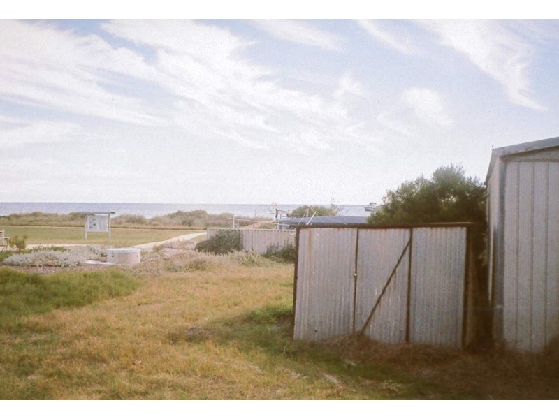 5 CATALONIA STREET, Cervantes WA 6511