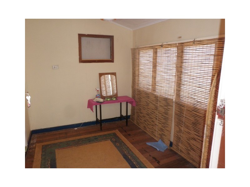 13 ROBERTSON STREET, Carnamah WA 6517