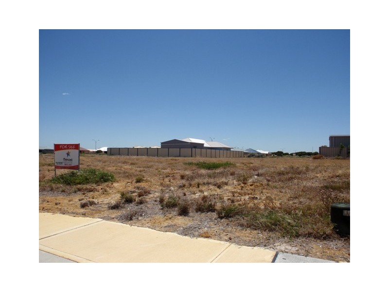 13 ADRIANA PARADE, Jurien Bay WA 6516