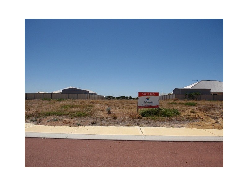 13 ADRIANA PARADE, Jurien Bay WA 6516