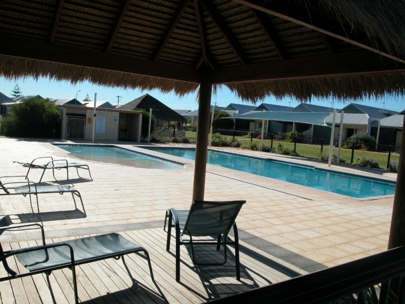 11 (U33) HEATON STREET, Jurien Bay WA 6516