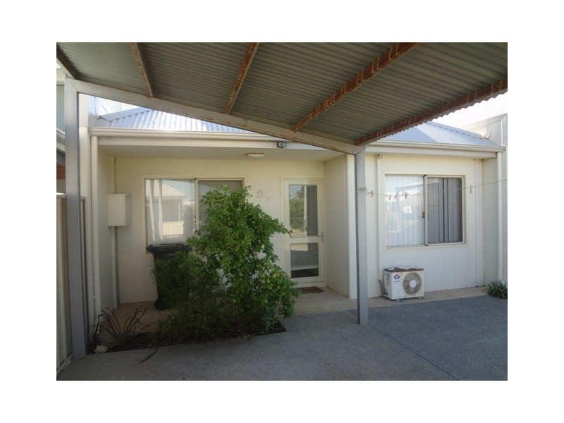 11 (U33) HEATON STREET, Jurien Bay WA 6516